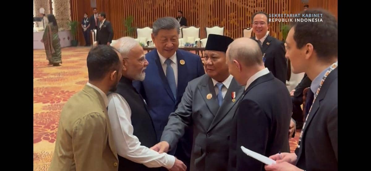 Momen Prabowo, Modi, Putin, dan Xi Berbincang Akrab Jelang KTT BRICS