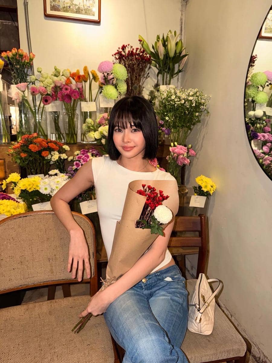 Potret Feni, anggota JKT48, dalam unggahan media sosial yang dibagikan melalui akun Instagram pribadinya.