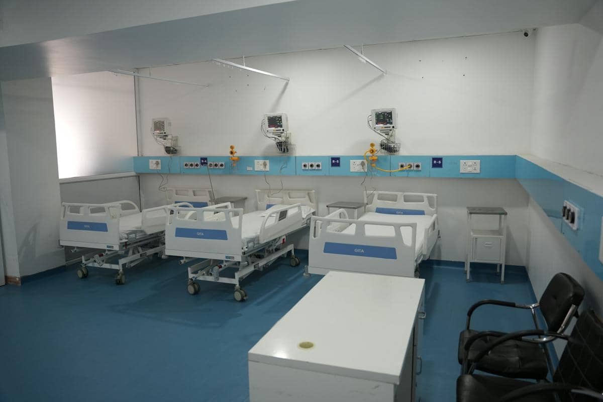 ruang ICU di rumah sakit
