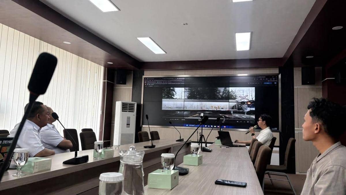 Itera Berkordinasi dengan PT KAI Divisi Regional IV Tanjung Karang Membahas Pembuatan Palang Pintu Perlintasan Kereta Api Berbasis AI (Dok.Itera)