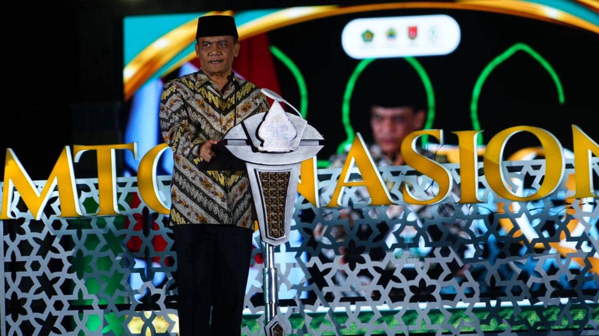 Gubernur Jawa Tengah Ahmad Luthfi saat menghadiri Pembukaan MTQ Nasional XXXI 2026 di Semarang, Sabtu (13/9/2026).