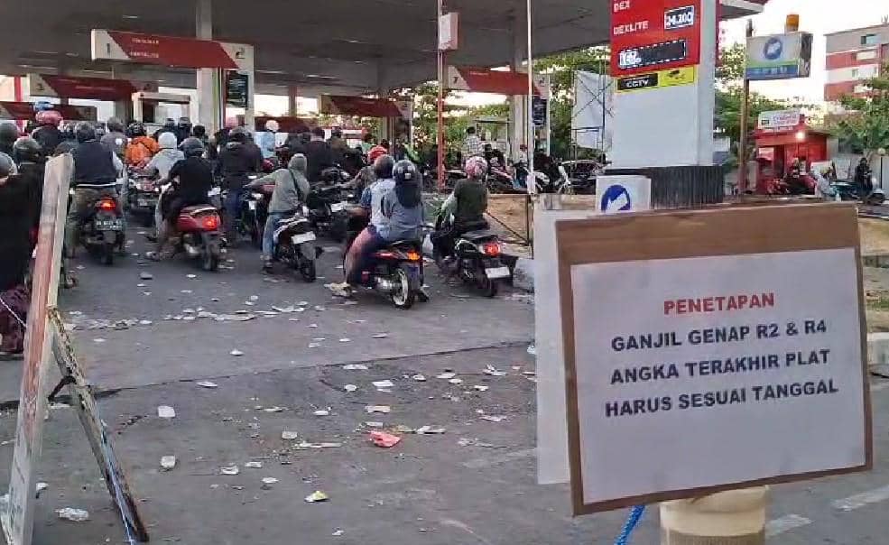 Terapkan Ganjil-Genap, Antrean di SPBU Makassar Mulai Melandai