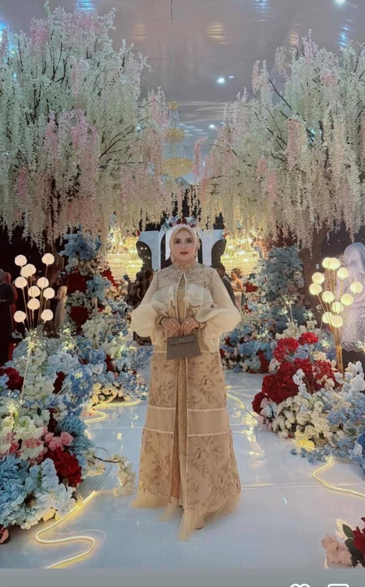 Gaya Tamu Seleb di Pernikahan Irma Darmawangsa dan Irfan Sebaztian
