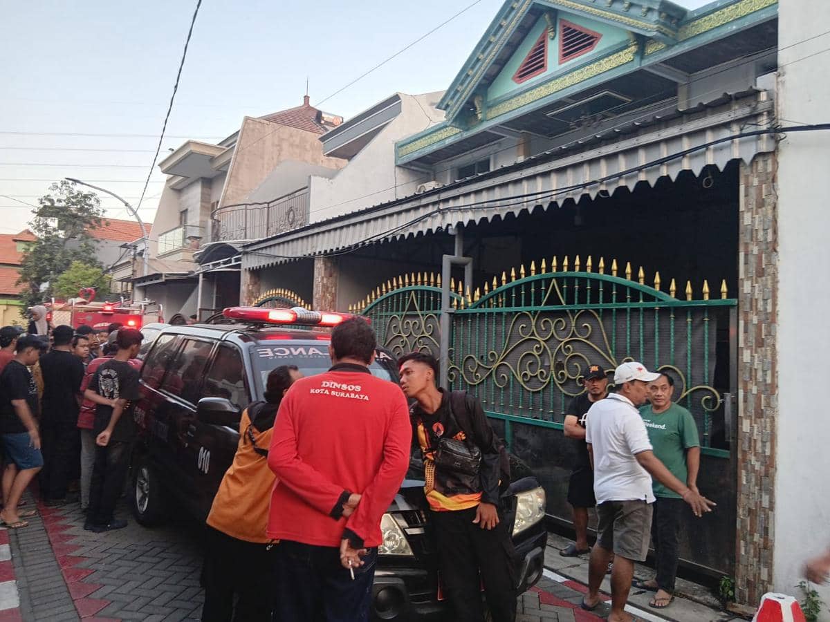 Kakak-Adik Usia 5 dan 7 Tahun Tewas Terjebak Kebakaran di Surabaya