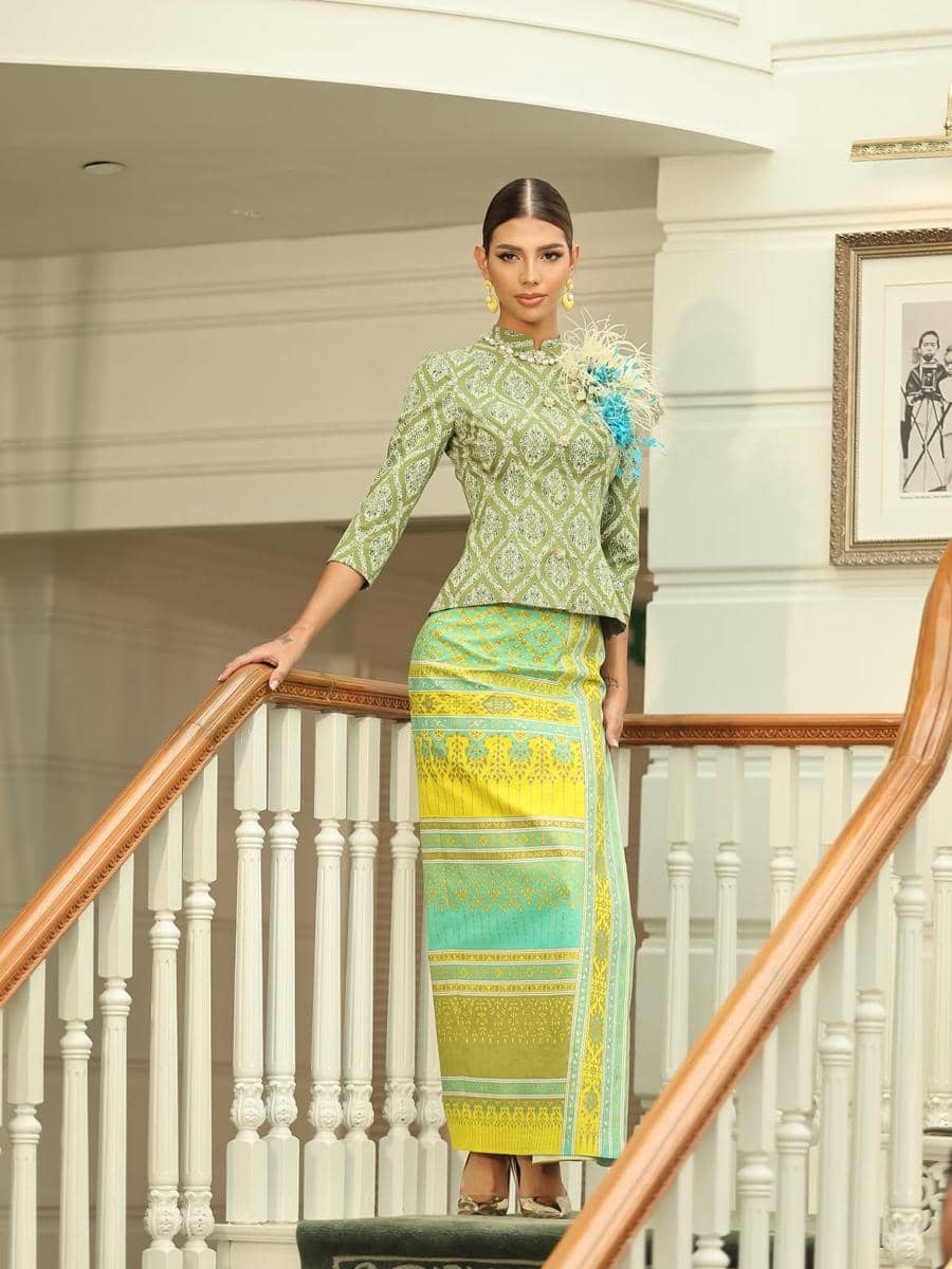 Potret Finalis Miss International Queen 2026 di Fashion Show Thai Dress