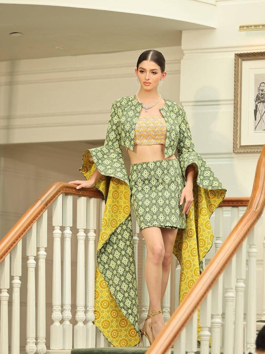 Potret Finalis Miss International Queen 2026 di Fashion Show Thai Dress