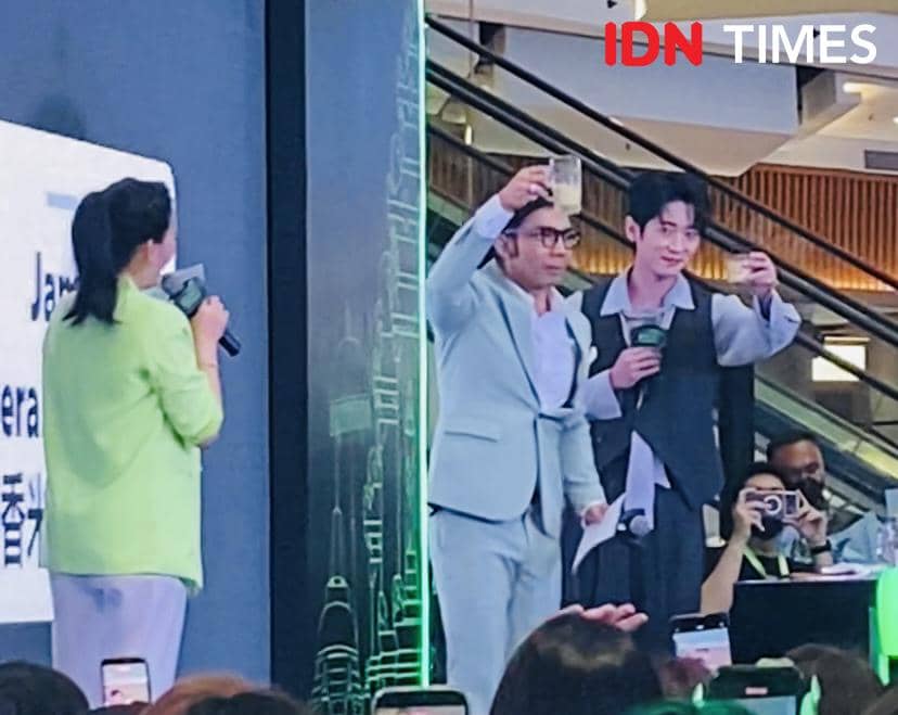 Cheng Lei Cicipi Jamu hingga Lemper, Reaksinya Gemas: Kelewat Sehat