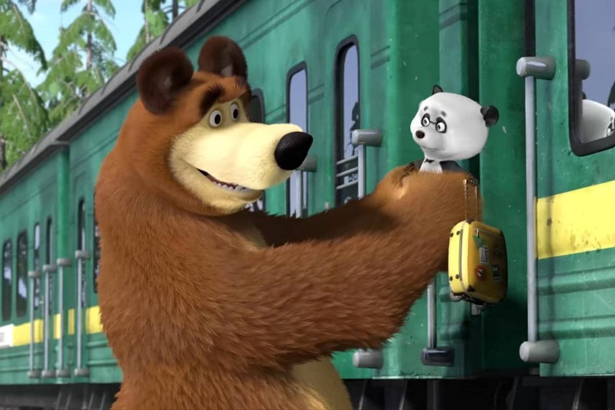 Bear dan Panda dalam Masha and the Bear