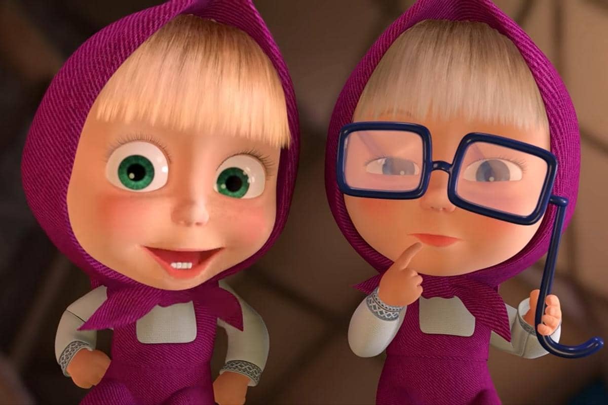 Masha dan Dasha dalam Masha and the Bear