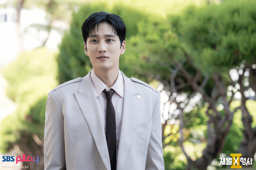 Ahn Bo Hyun di drama Flex X Cop 2