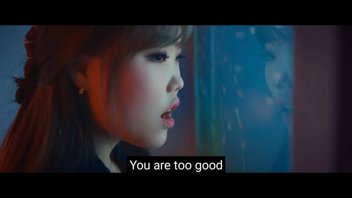 cuplikan MV "Happening"