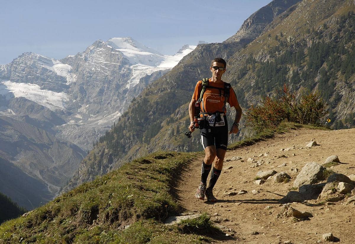 ilustrasi trail run