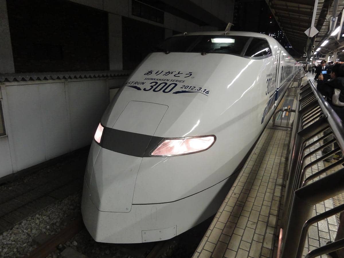 ilustrasi Tokaido Shinkansen