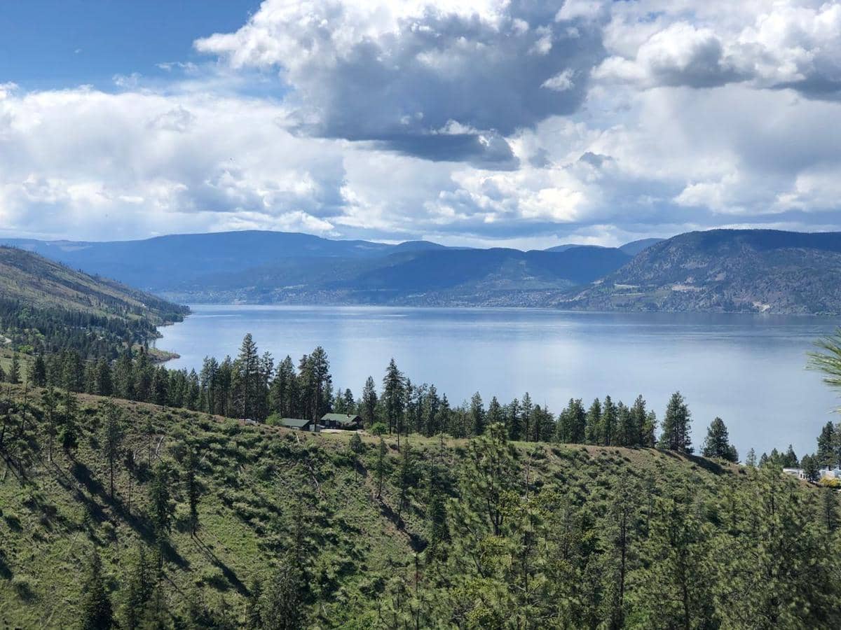 pemandangan Okanagan Lake
