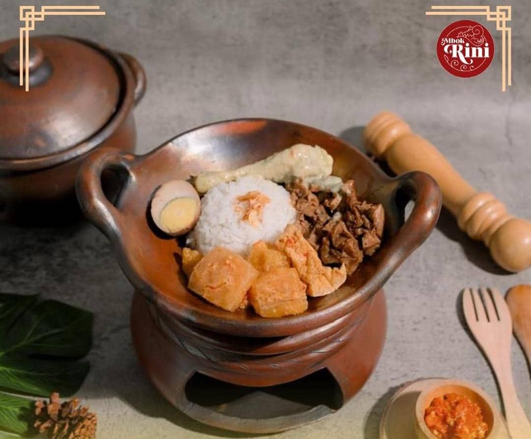 Kangen Kuliner Jogja? Mampir ke Mbok Rini, Menunya Lengkap