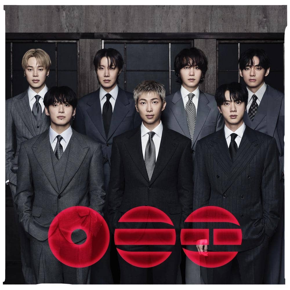 Sampul album ARIRANG karya BTS, dengan keterangan dokumentasi dari Jupiter Music Awards pada materi visual.
