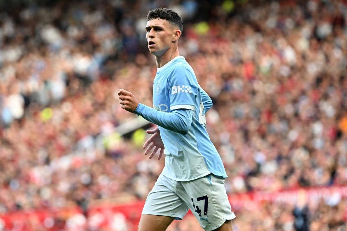 Gestur Ngeledek Foden Usai ManCity Bekuk MU di Old Trafford