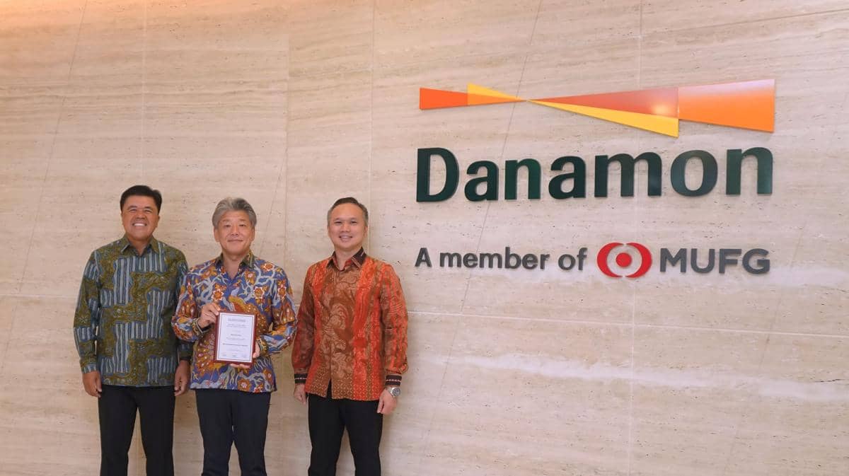 Danamon Raih Penghargaan Best Automobile Financing in Indonesia