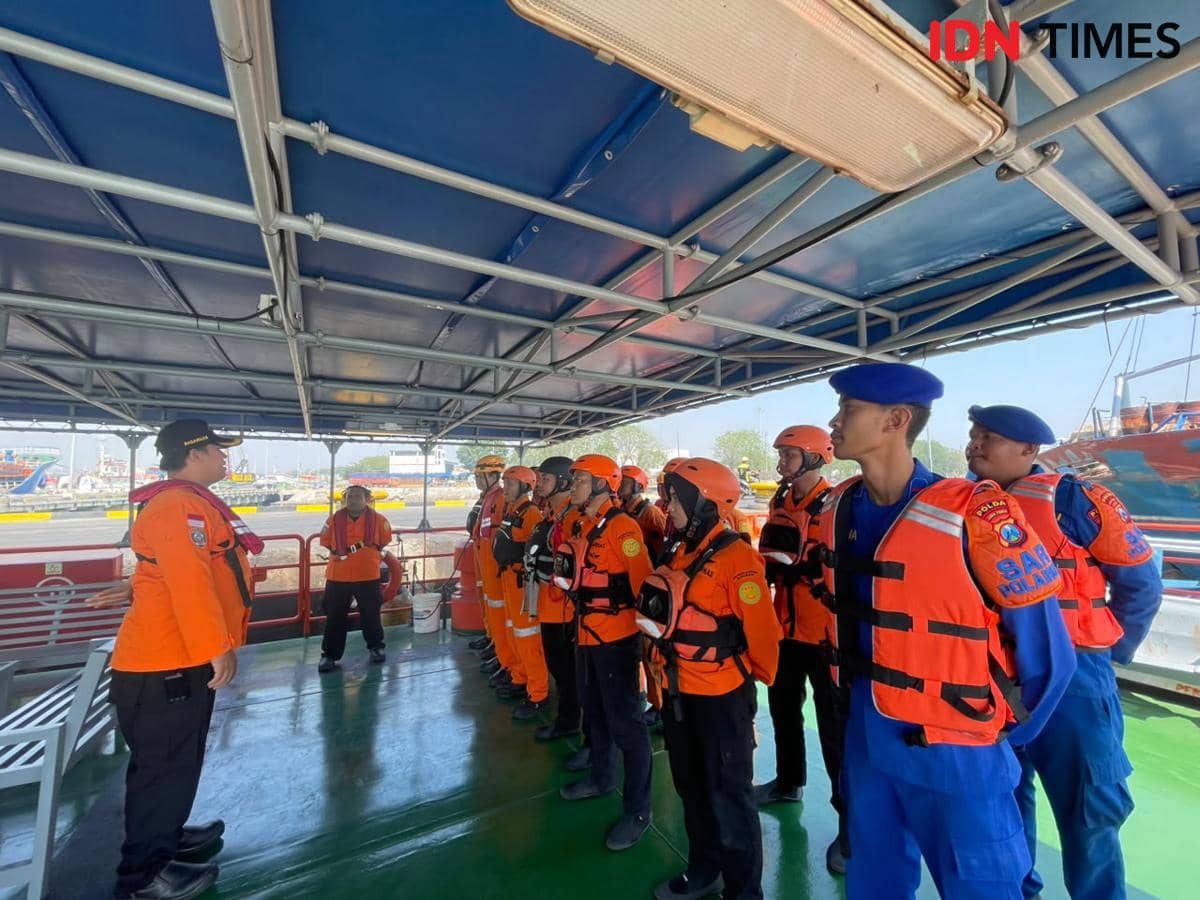 Tugboat Tenggelam, 8 ABK Hilang di Perairan Bawean