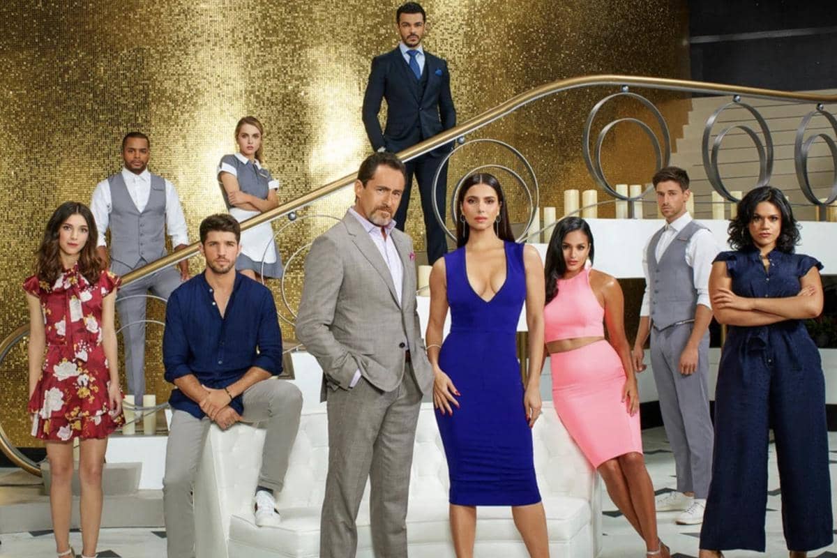 poster serial Grand Hotel