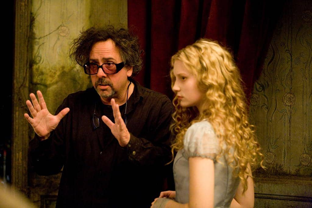 5 Film Favorit Tim Burton, Ternyata Jadi Inspirasi Gaya Eksentriknya