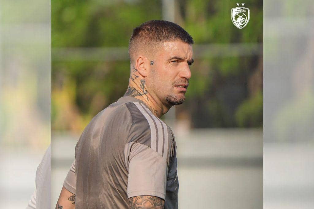 Membedah Peran Lars Veldwijk di Lini Depan PSM