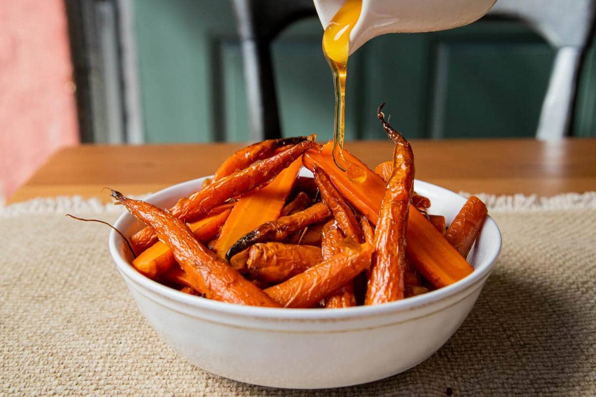 ilustrasi roasted carrots