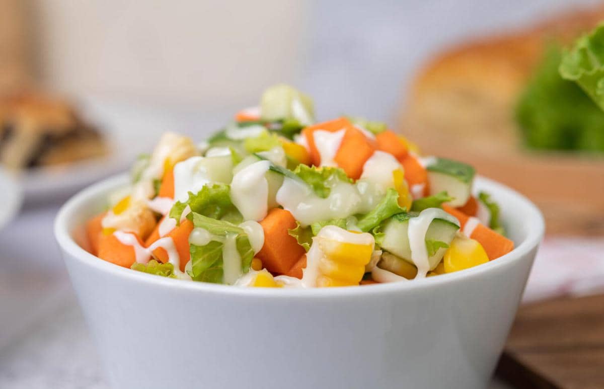 ilustrasi salad