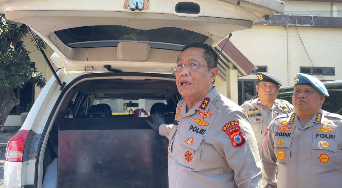 Polisi mengungkap beragam modus yang digunakan 17 pelaku dalam penyalahgunaan bahan bakar minyak (BBM) bersubsidi di Sulawesi Selatan. (IDN