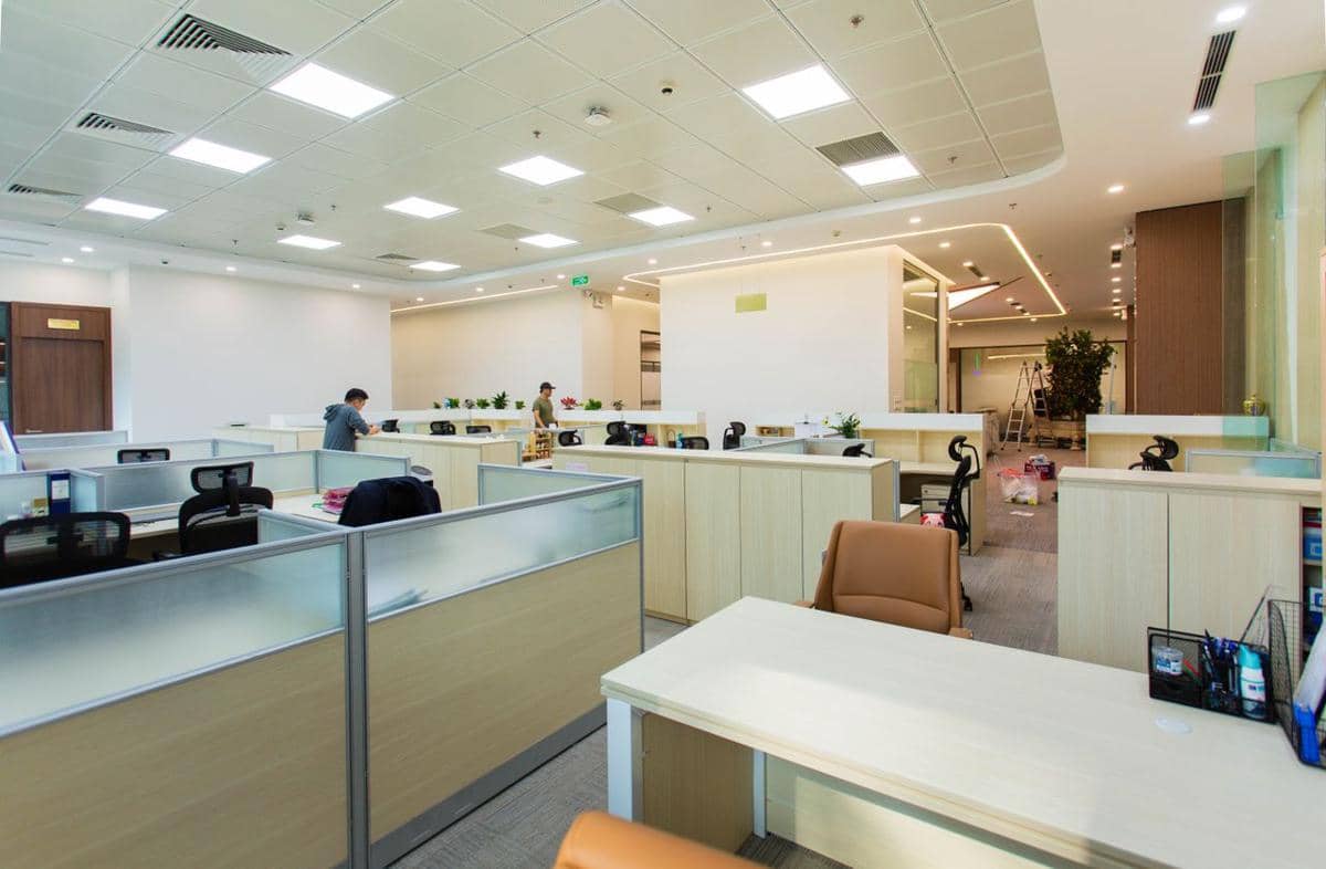 kantor sepi