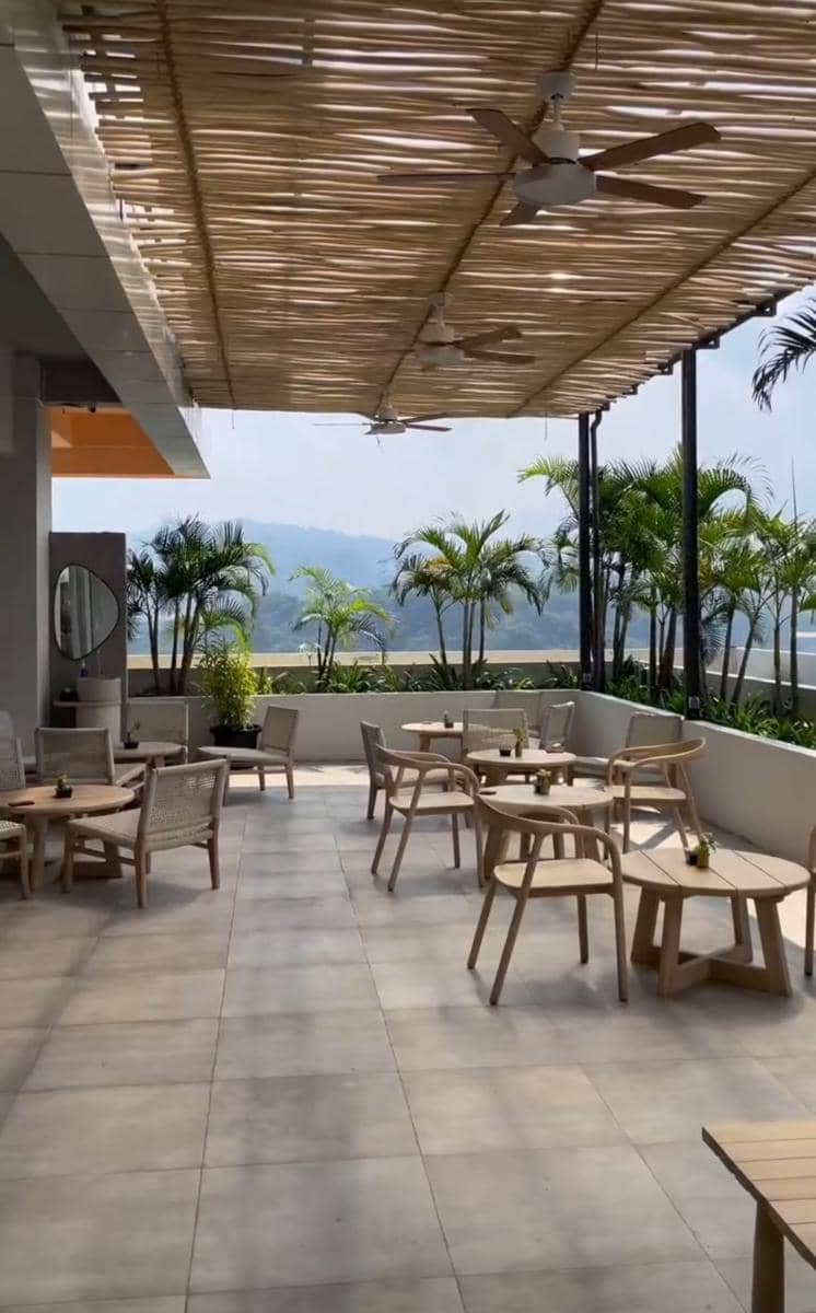 Potret kafe Lima Kitchen and View (instagram/limakitchenandview)