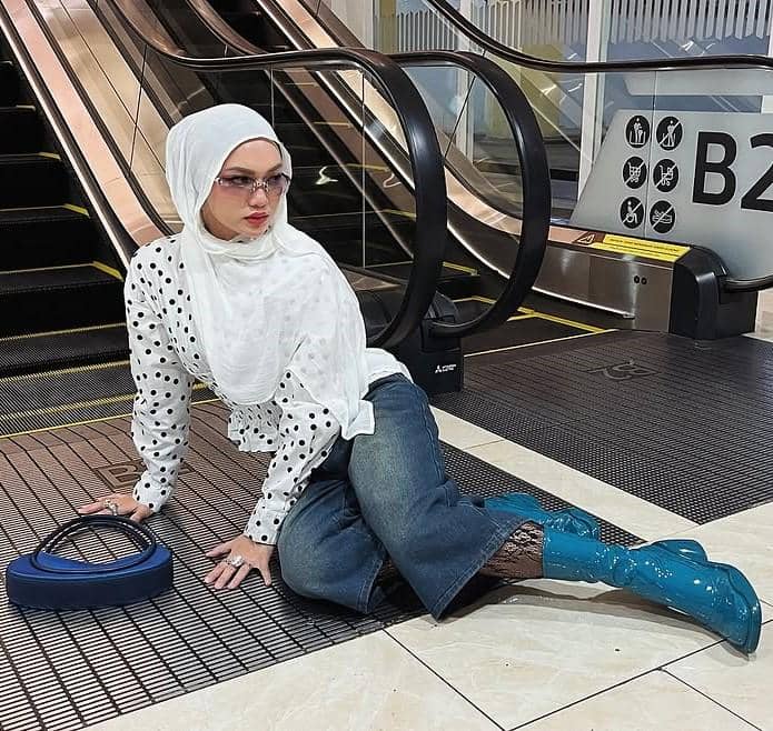 gaya outfit polkadot Nadya Aisha