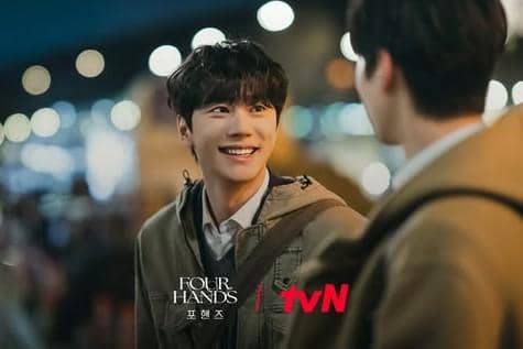 Still cut drama Four Hands, Two Sonatas
