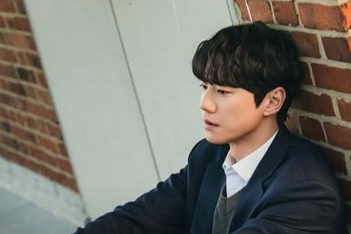 Still cut drama Four Hands, Two Sonatas