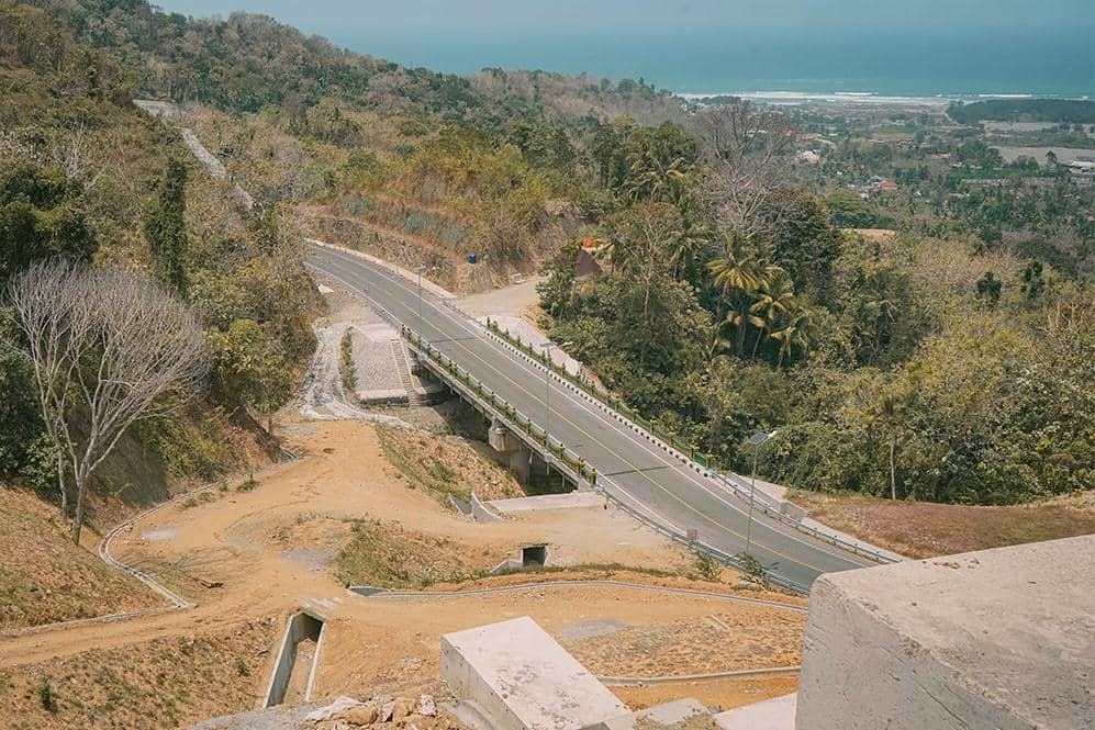 Potret Kelok 23 yang menghubungkan Gunungkidul dan Bantul 
