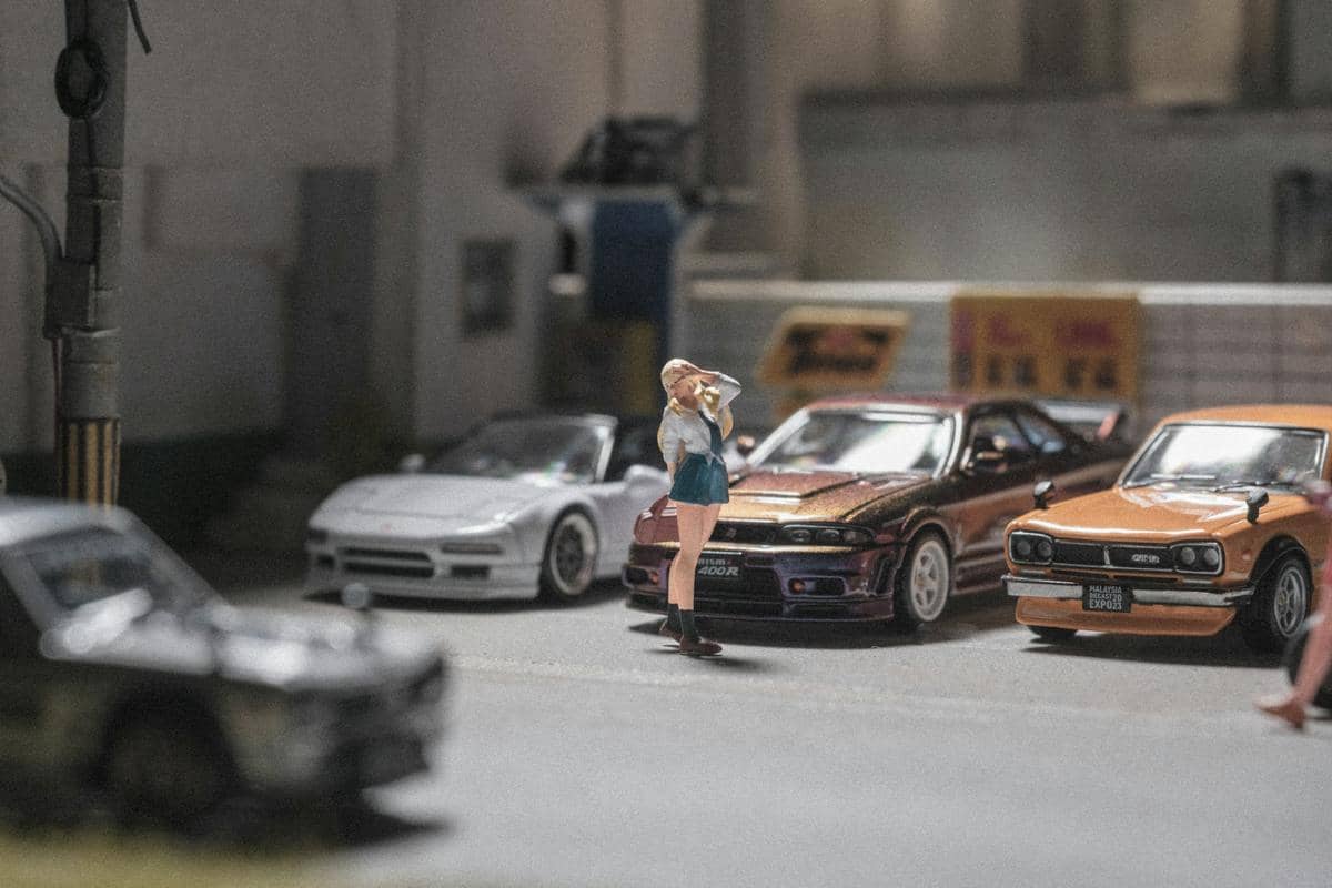 5 Perbedaan Diecast 1:18 dan 1:64, Ini Plus Minusnya untuk Pemula