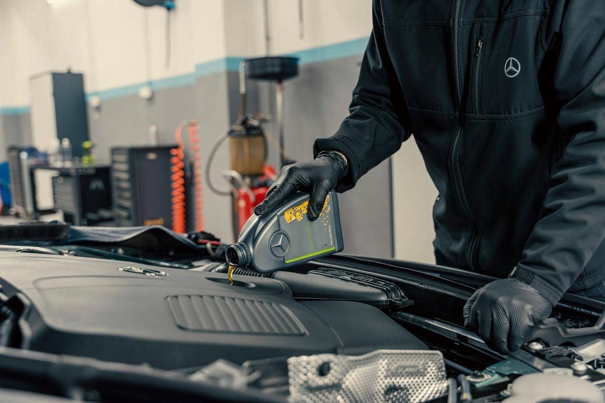 5 Fakta Ganti Oli Lebih Sering, Gak Selalu Baik Buat Mesin Mobil