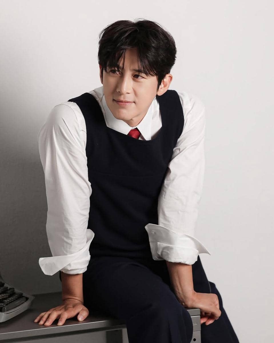 potret Go Soo