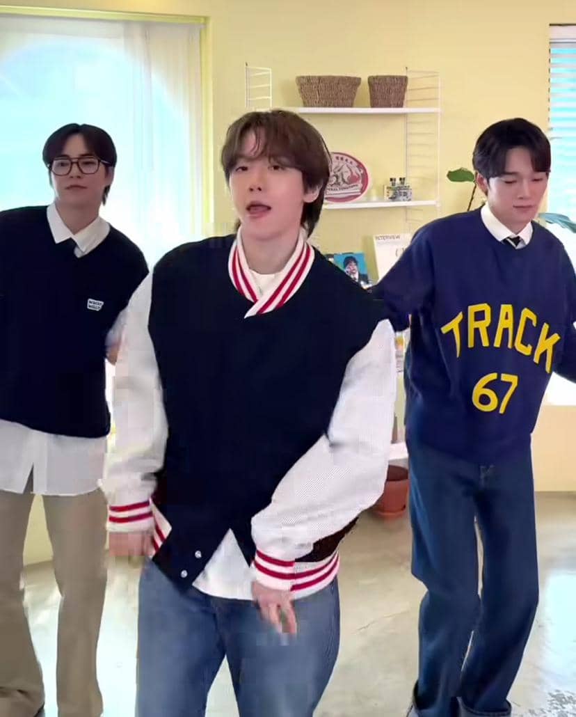 Potret grup EXO-CBX yang terdiri dari Chen, Baekhyun, dan Xiumin, diunggah melalui akun Instagram inb_100.