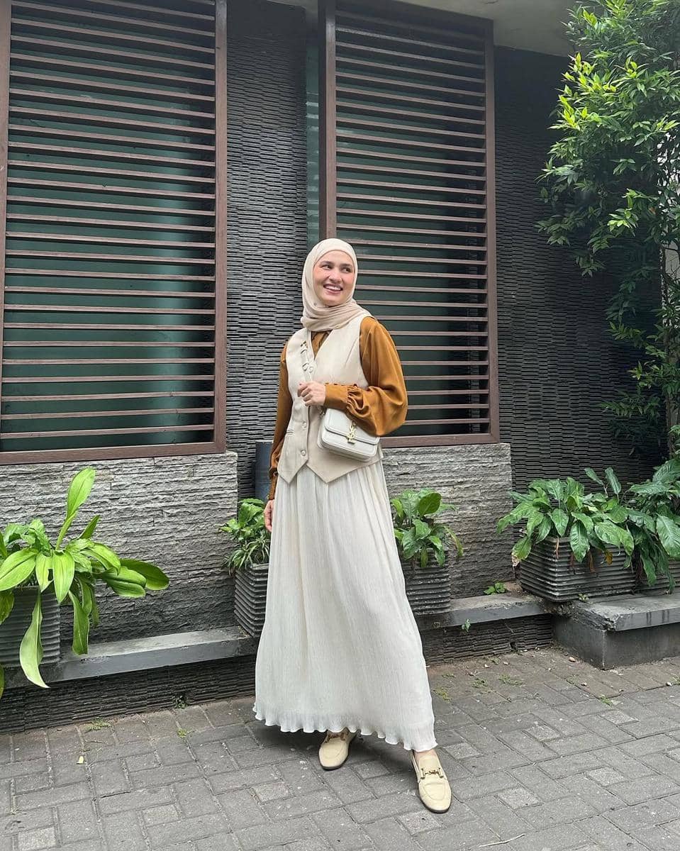 mix and match vest ala selebgram Dwi Handa