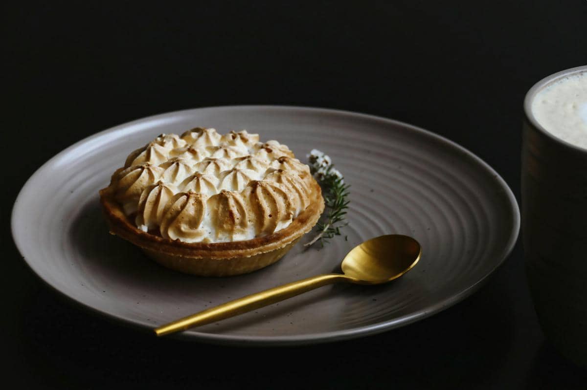 Resep Queen of Puddings, Dessert dengan Selai dan Meringue