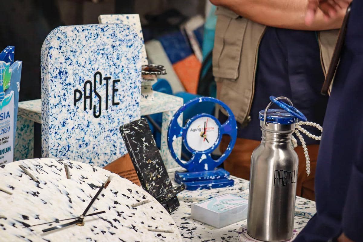 Paste Lab Sulap 10 Ton Sampah Plastik Jadi Bisnis dan Lapangan Kerja 