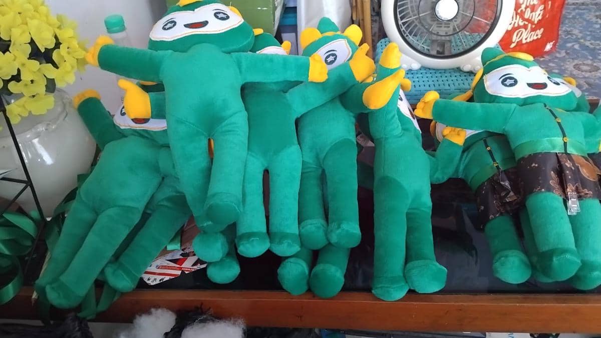 mtq, maskot mtq, boneka saqur