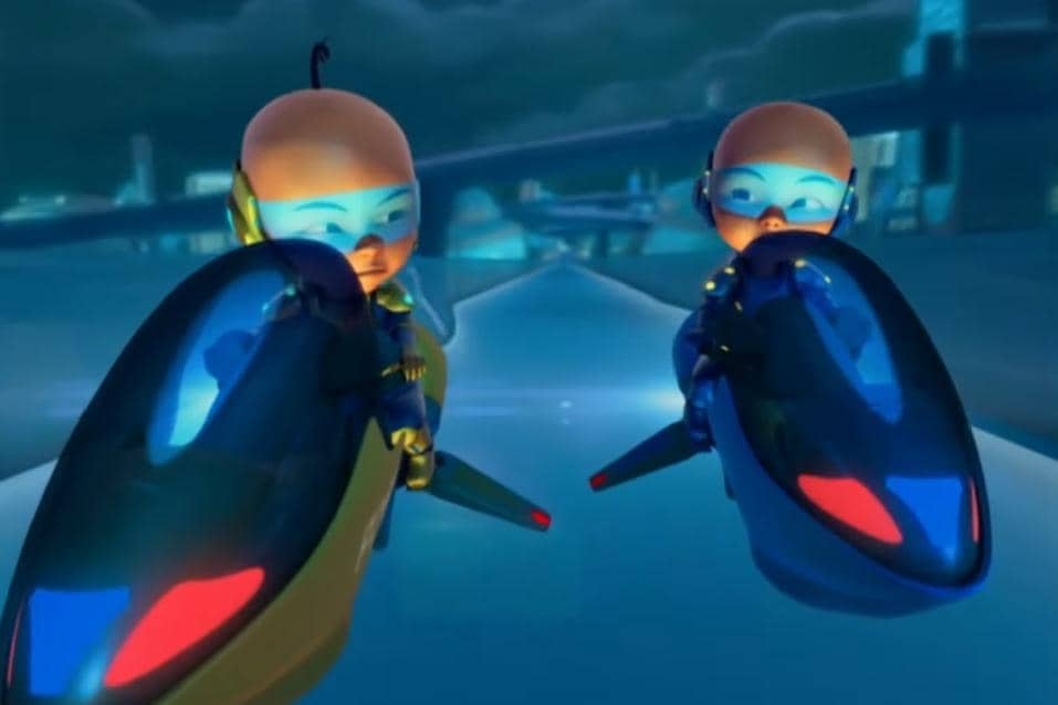 Upin dan Ipin berimajinasi menjadi sersan di Kota Metromilenium