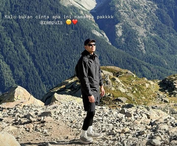 Merdianti Octavia rayakan anniversary pernikahan ke-8