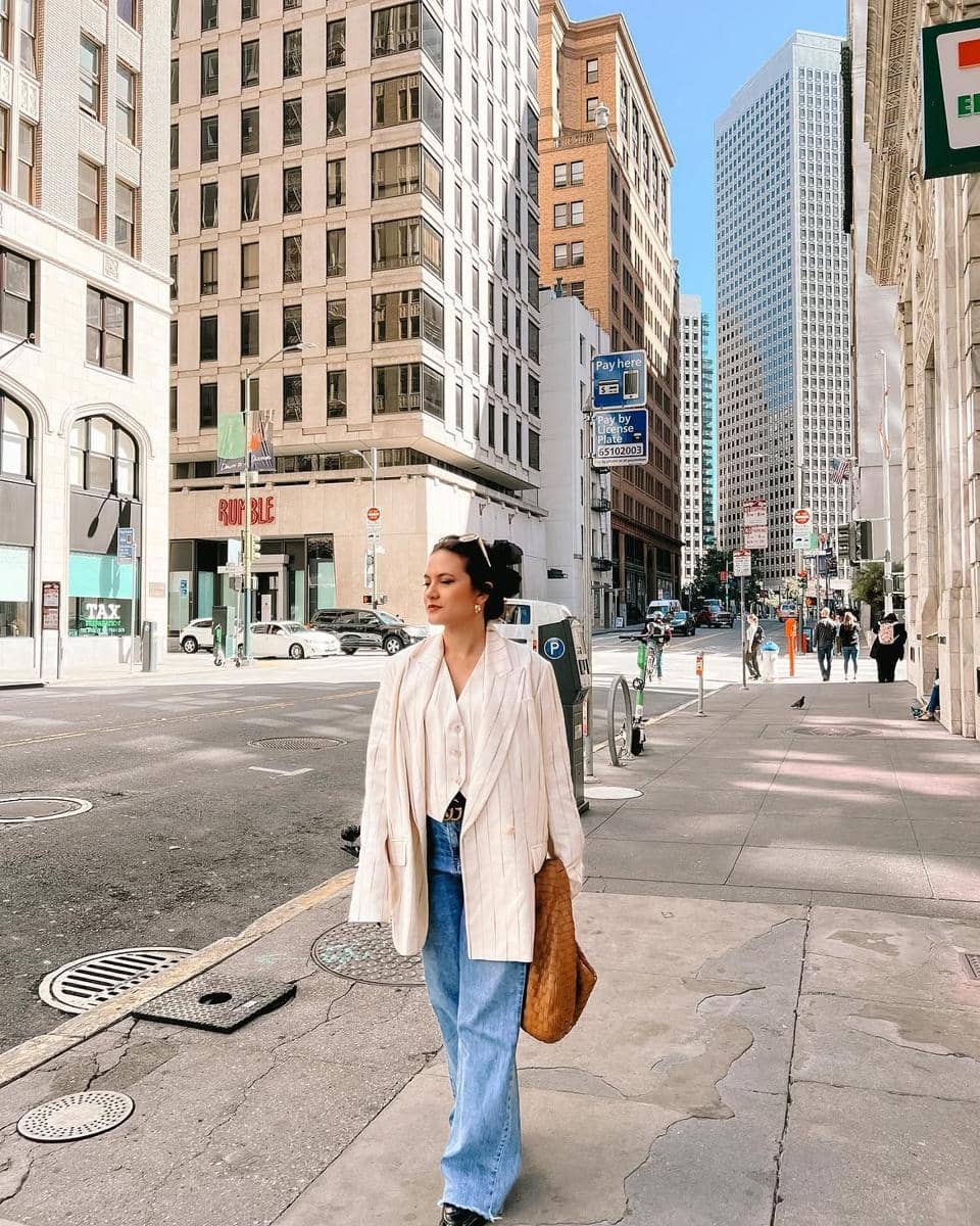 referensi outfit ke kantor ala Marsha Aruan