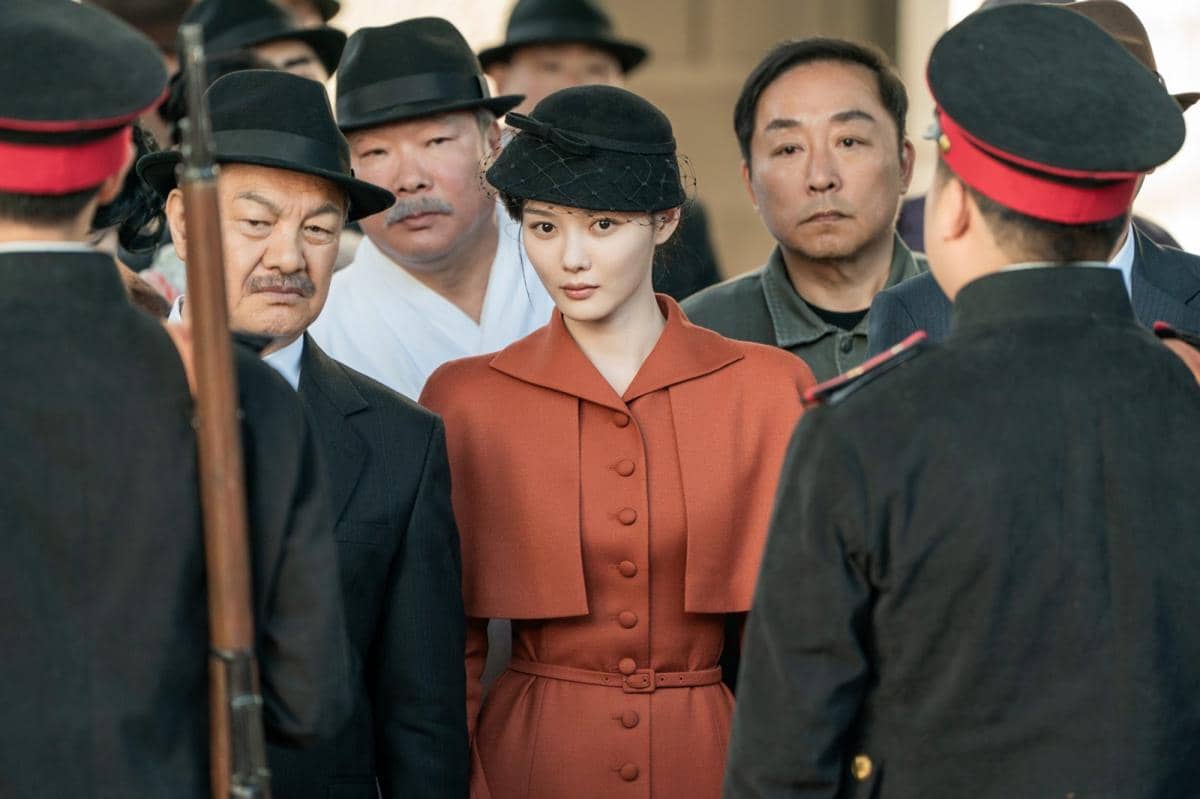 Potongan adegan dari drama Korea 100 Days of Deception yang dirilis oleh saluran tvN dalam materi promosi.