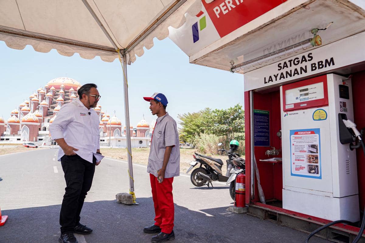 Antrean BBM Makassar Mulai Normal, Pertamina Tambah 17 Mobil Tangki