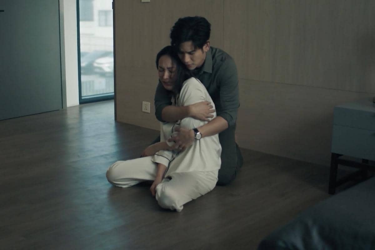 Cuplikan serial drama Cycle of Sin dari TrueVisions, memperlihatkan salah satu adegan dalam cerita yang dramatis.