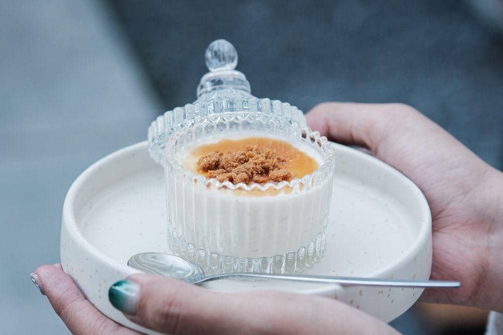 Resep Tembleque, Puding Kelapa Khas Puerto Rico yang Creamy dan Segar